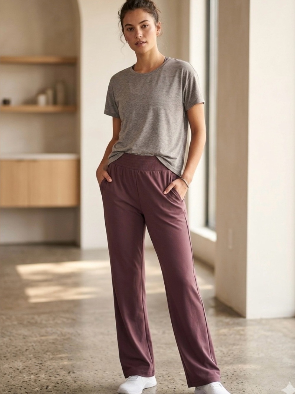 Women's Elastic-Waist Pull-On Pants in Plum 10